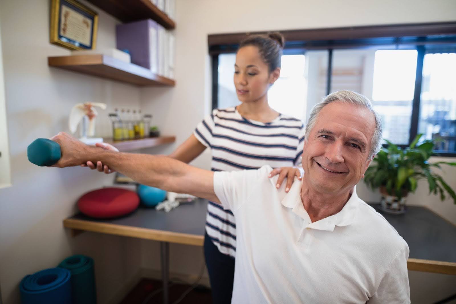 How a Chiropractor in Langley Can Help With Arthritis